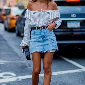 Pleione Off the shoulder striped blouse